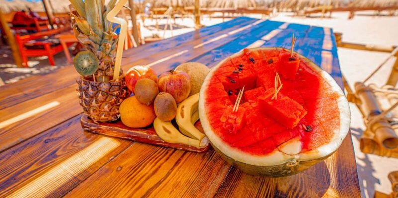 Hurghada: Paradise Island Yacht Cruise, Lunch & Snorkeling - Stunning Red Sea Views