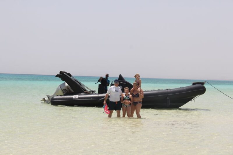 Hurghada: Speedboat Dolphin Watching & Snorkeling With Lunch - Inclusions and Amenities