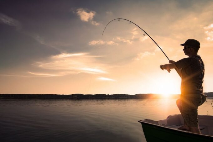 Hurghada: Speedboat Fishing Trip, Trolling & Snorkelling - Boat Amenities
