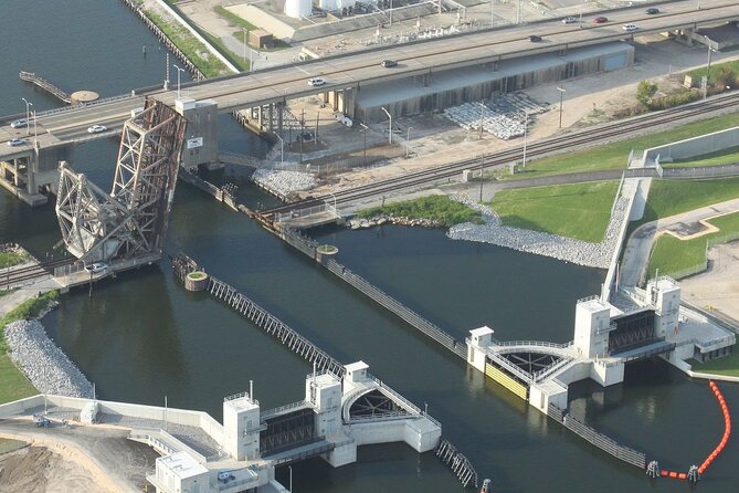 Hurricane Katrina: Past, Present and Future Driving Tour - Causes and Aftermath