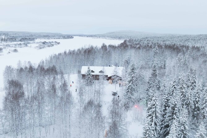 Husky Hugging and Sleigh Ride in Rovaniemi - Included Amenities