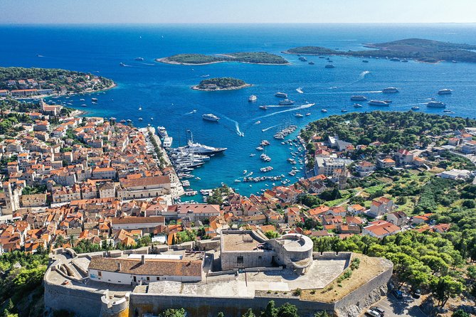 HVAR & 4 Islands PRIVATE BOAT TOUR - Pricing and Booking Details