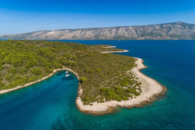 Hvar and Pakleni Islands Half-Day Private Boat Tour - Participant Restrictions
