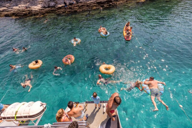Hvar, Brač, and Pakleni Cruise With Lunch and Drinks - Itinerary and Activities