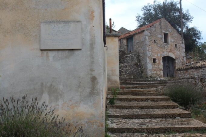 Hvar Hidden Gems Tour With Lunch or Dinner - Important Information