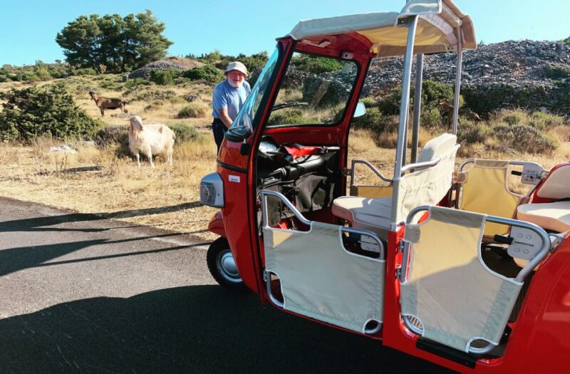 Hvar: Tuk Tuk Island Tour - Tour Experience