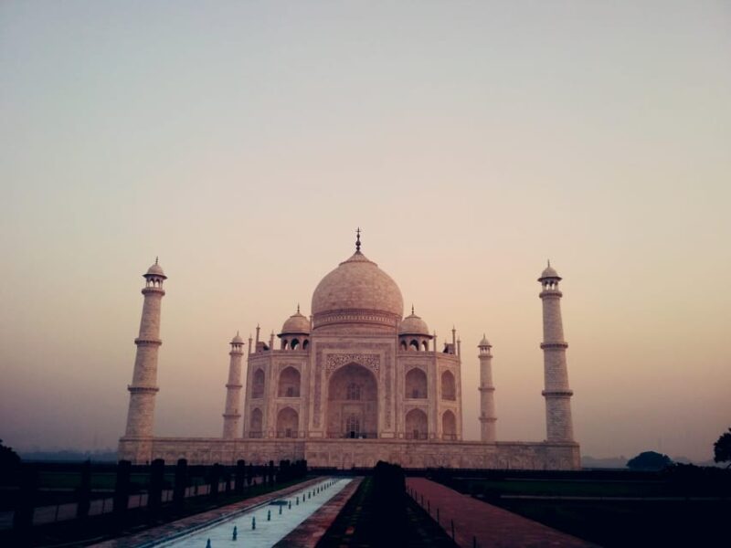 Hyderabad Agra Same Day Private Trip With Return Flights - Highlights of the Experience