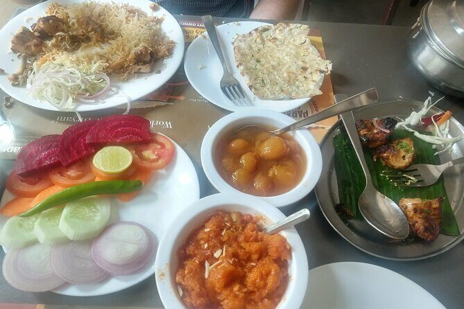 Hyderabad : Evening Street Food Tasting with Guided Old City Tour - A Closer Look at the Itinerary and Experience