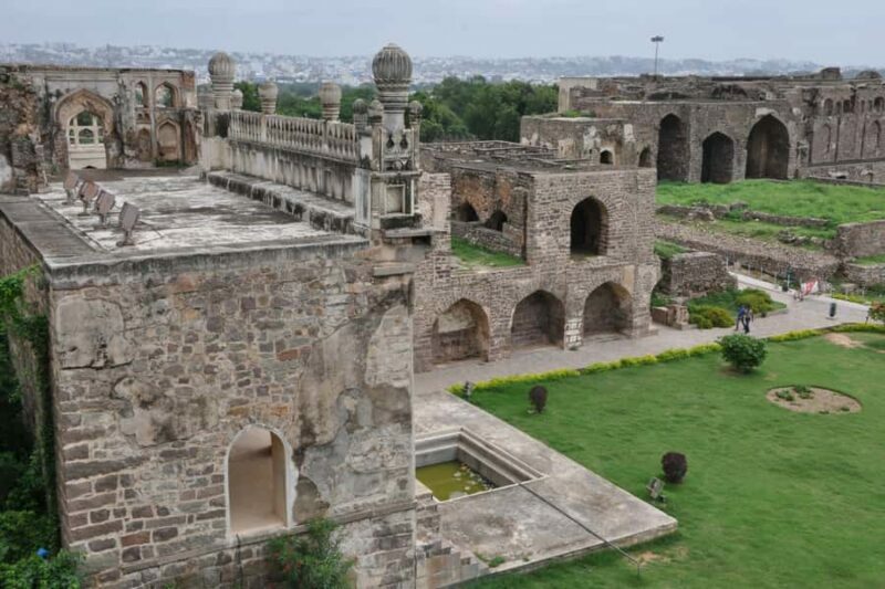 Hyderabad Full-Day City Tour by Car with Guide & Entry Fee - Practical Details and Tips