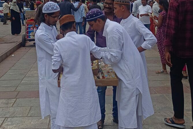 Hyderabad Highlights Guided City Tour and Chai Experience - Key Points