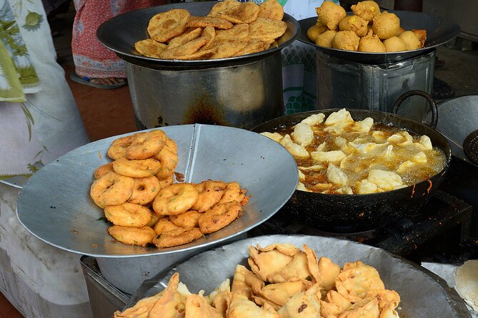 Hyderabad Street Food Crawl (2 Hours Guided Food Tasting Tour) - Accessibility