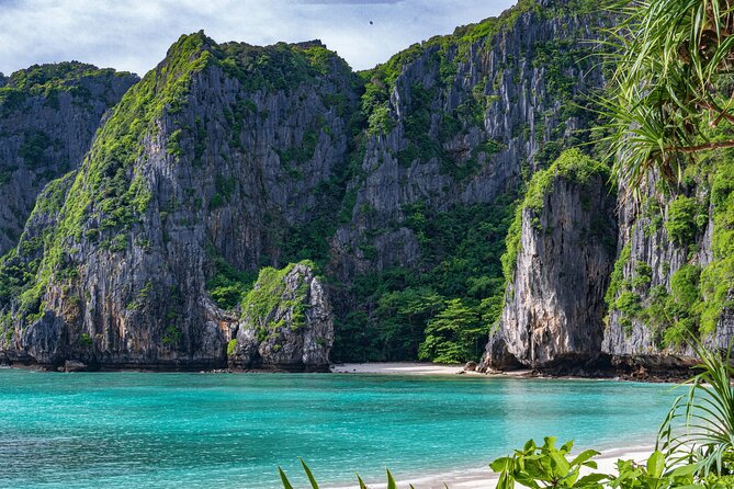 Hype Yacht : VIP Tour Phi Phi Island & Maya Bay From Phuket - Schedule and Booking Confirmation