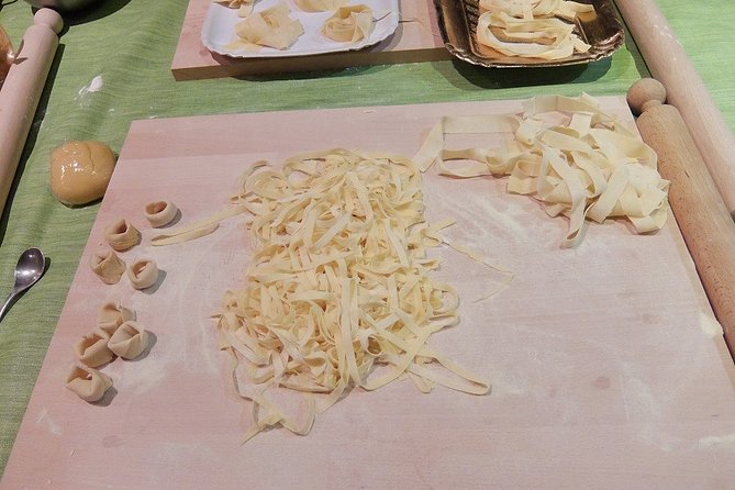 I Am Italian! Lunch and Cooking Demo in the Umbria Region Full Day From Florence - Transportation and Guide