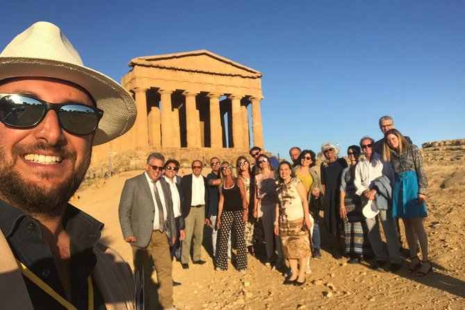 I Tour With the Archaeologist: Group Visit at Sunset to the Valley of the Temples - Visitor Feedback