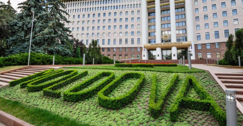Iasi: Cricova Winery, Chisinau City Tour and Capriana - Transportation and Inclusions