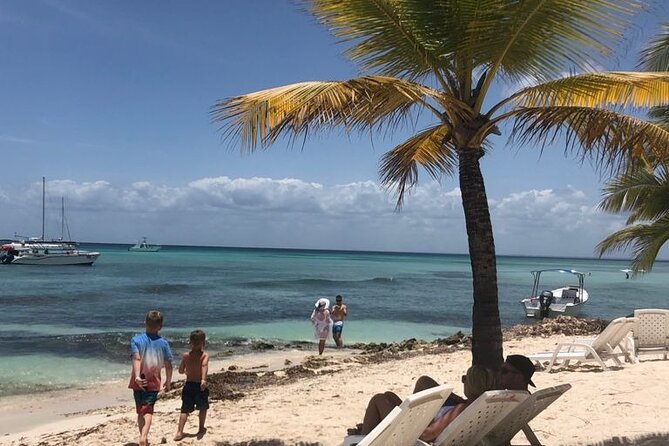 Iberostar Grand Bavaro - Round Trip Shuttle - Punta Cana Airport - Meeting and Pickup Details