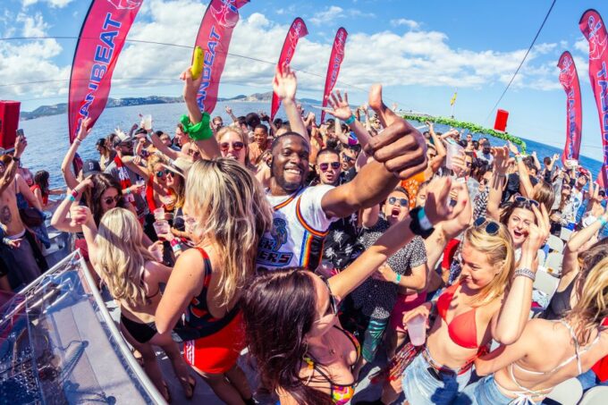 Ibiza: Afternoon Boat Party With Open Premium Bar - Premium Open Bar