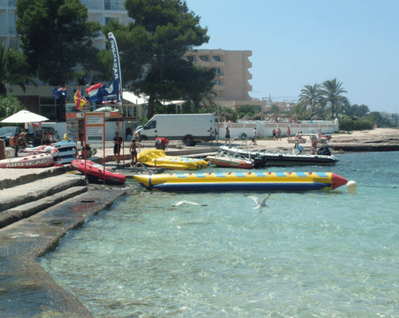 Ibiza: Banana Boat. Pure Adrenaline - Safety Measures