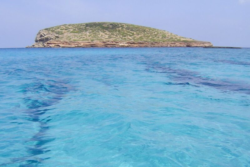 Ibiza: Beaches and Caves Instagram Boat Tour - Coastal Exploration