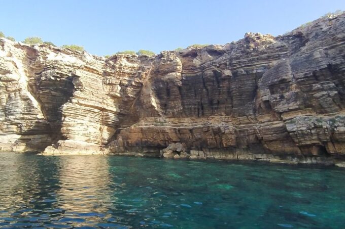 Ibiza: Beaches and Caves Instagram Boat Tour - Highlights and Experiences