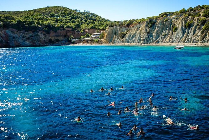 Ibiza Cruise Crush Boat Party and Pre Pool Party - Meeting Point and Check-in