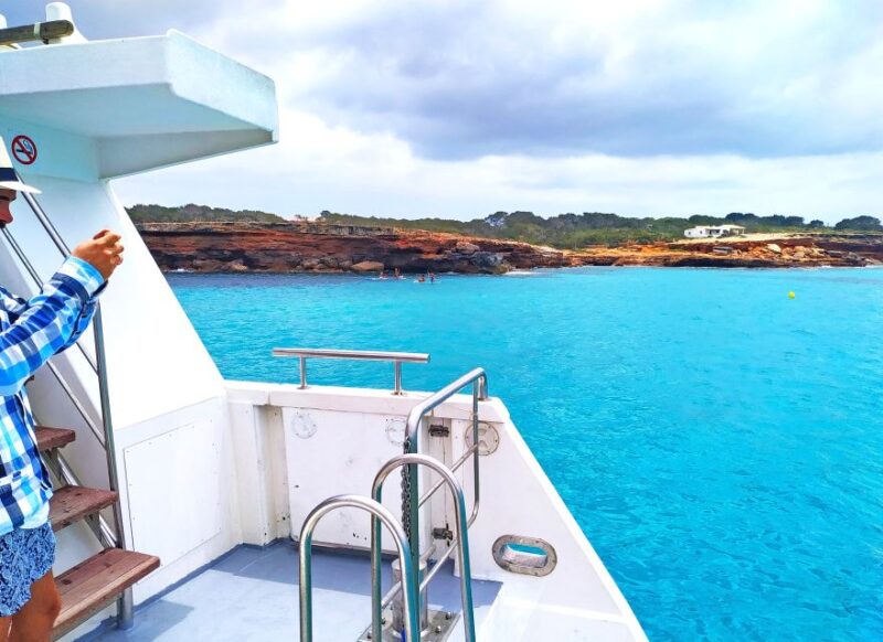 Ibiza: Crystal Waters Formentera, Open Bar and Buffet Lunch - Guided Tour of Formentera