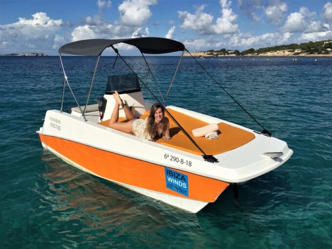 Ibiza: Discover the Best Coves in a Boat Driven by Yourself - Safety Considerations