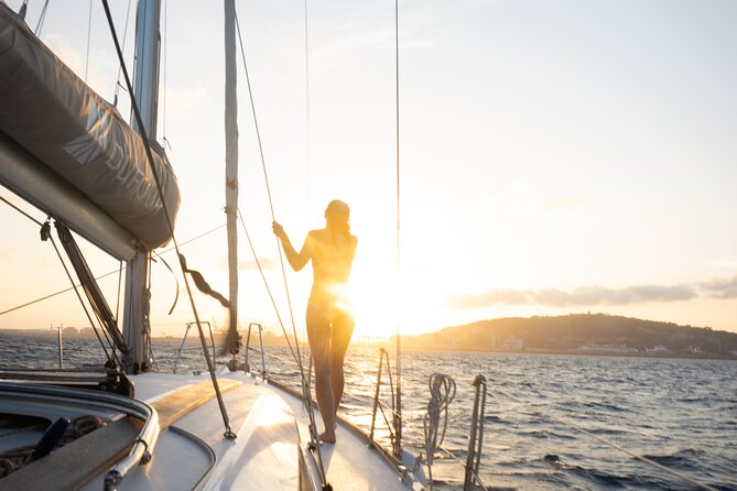 Ibiza Midday or Sunset Sailing With Light Snacks and Open Bar - Crew Performance