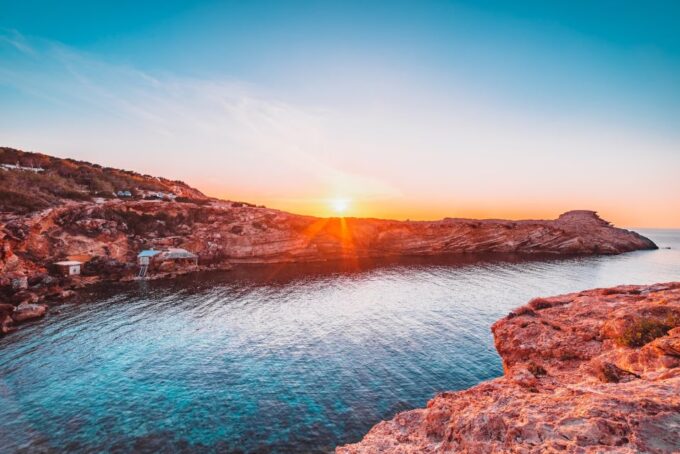Ibiza: Midday or Sunset Sailing With Snacks and Open Bar - Stunning Ibiza Coastline