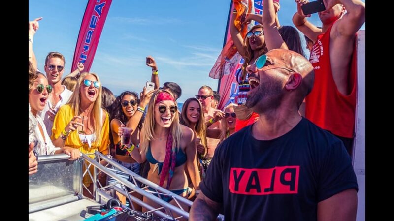Ibiza: Ocean Club Boat Party With Premium Drinks, Food, & DJ - Key Points