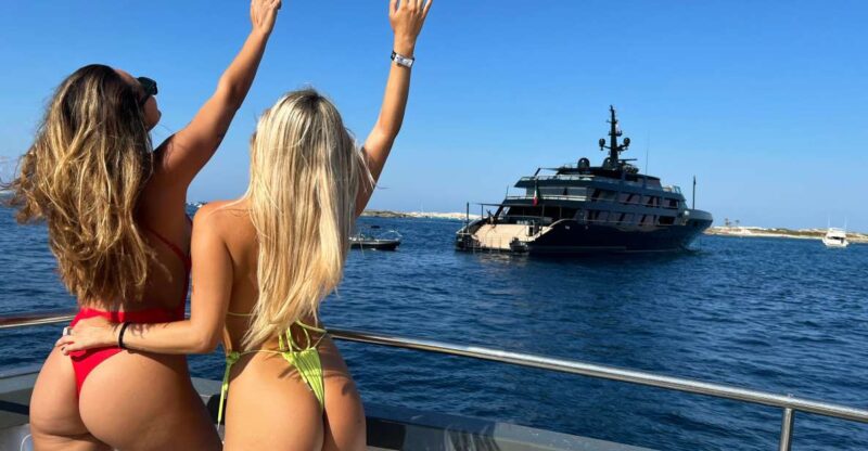 Ibiza: Premium Boat Party With Unlimited Drinks, Lunch & DJ - Key Points