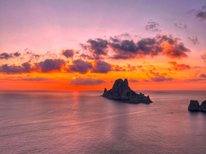 Ibiza: Secret Spots Island Tour by Land Rover Defender - Es Vedra Viewpoint