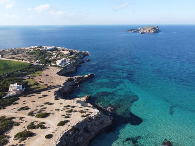 Ibiza: Speed Boat Excursion to Atlantis & Es Vedra W/Snorkel - Participant Information