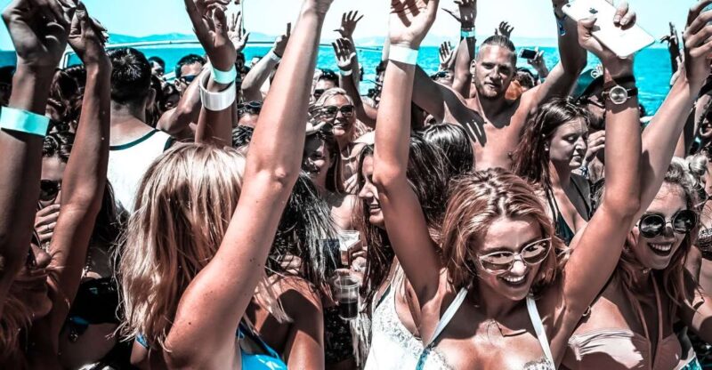 Ibiza: Sunset Boat Party at Ibiza Boat Club With Open Bar - Pricing and Booking