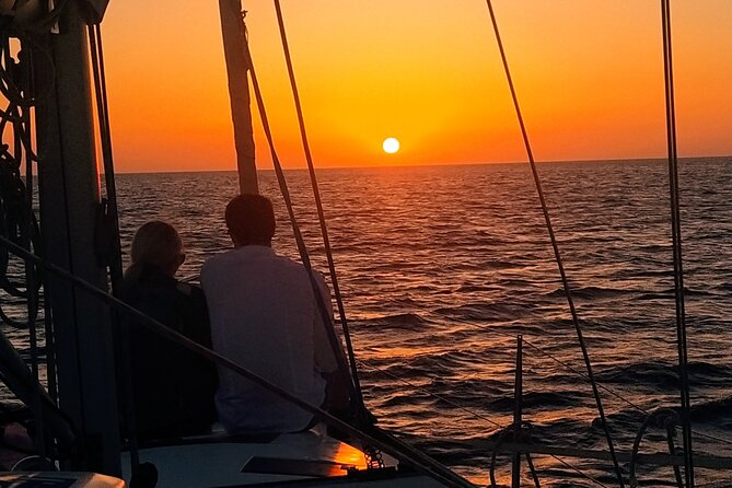 Ibiza Sunset Boat Trip With Appetizers and Champagne, 6 Guests - Meeting Point and Start Time