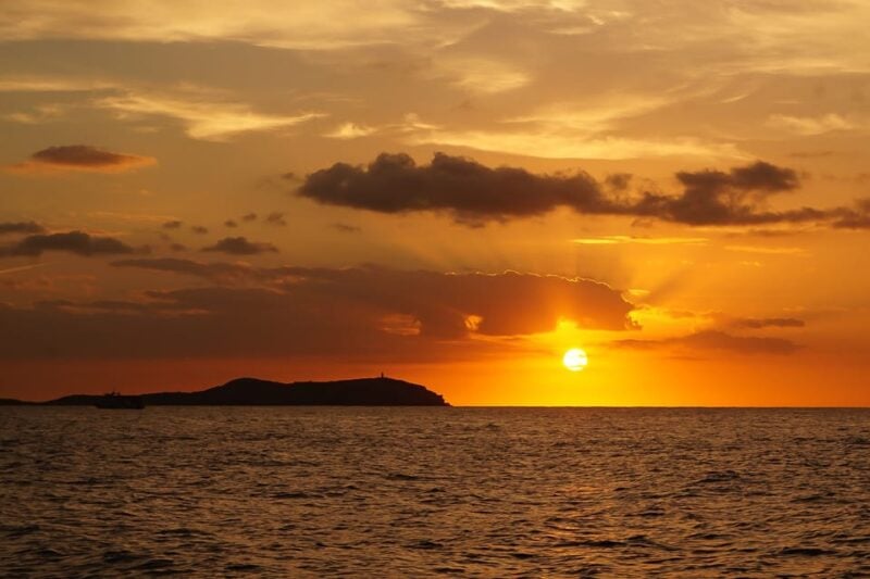 Ibiza: Sunset Boat Trip With Snorkeling, Kayaking, & Drinks - Key Points
