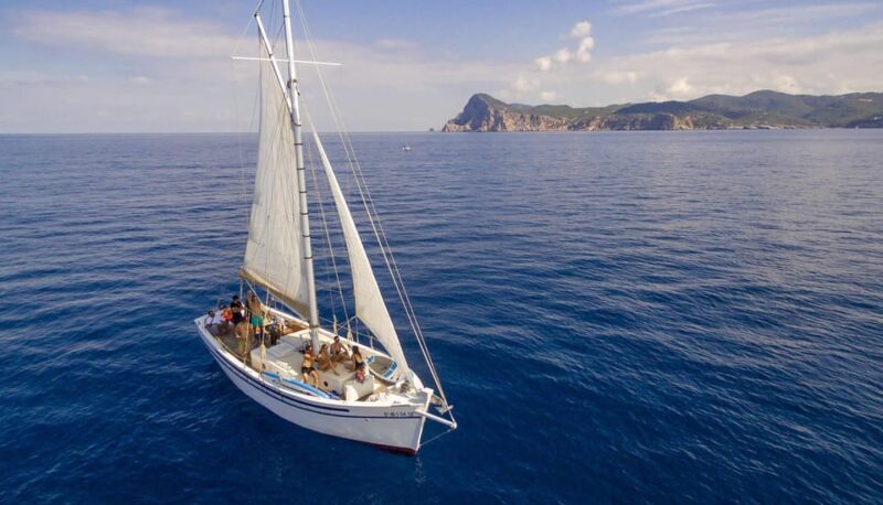 Ibiza: Sunset Private Sailboat With Tapas & Premim Open Bar - Itinerary Highlights