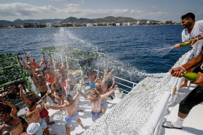 Ibiza: VIP Catamaran Party With Open Bar & Nightclub Tickets - Participant Details and Accessibility