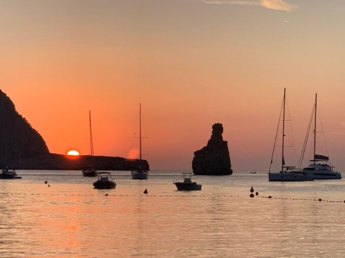 IBIZA: VIP CHAMPAGNE TOUR - Cancellation Policy and Recommendations
