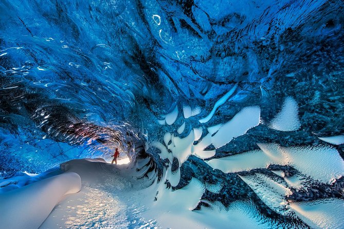 Ice Cave Tour in the National Park of Vatnajökull - Glacier Lagoon Adventure