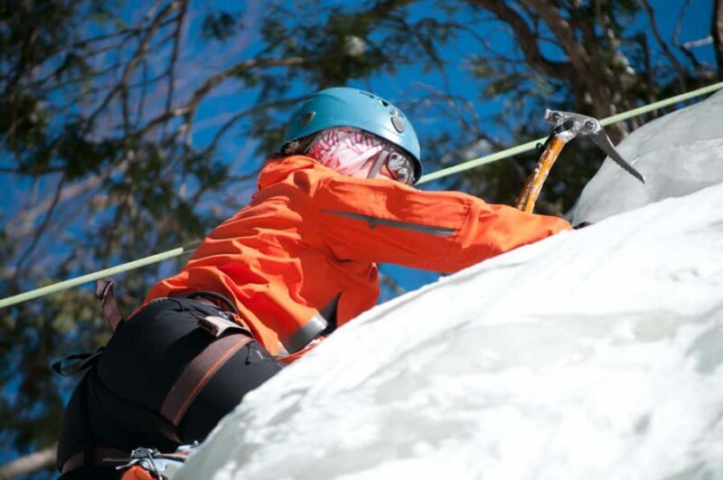Ice Climbing Initiation in Mont-Tremblant - Practical Considerations