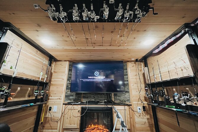 Ice Fishing Adventure in RV With Transportation - Inclusions and Amenities