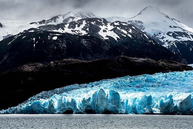Ice Hike on Grey Glacier - Hiking the Grey Glacier