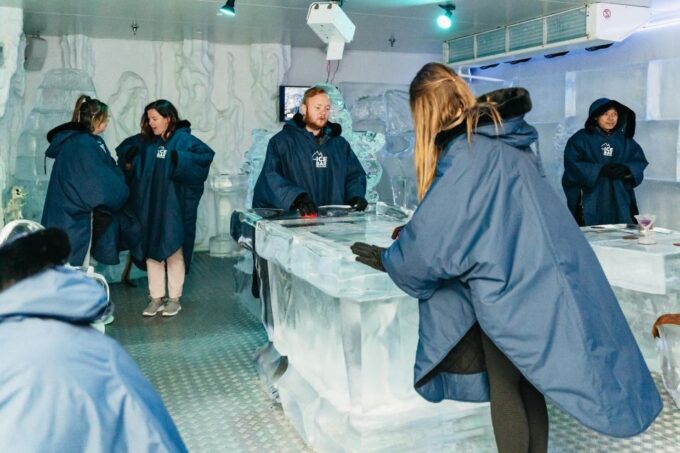 IceBar Melbourne: Entry Package - Customer Ratings and Feedback