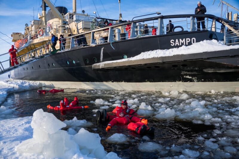 Icebreaker Sampo Cruise Ice Floating From Rovaniemi - Onboard Dining and Amenities