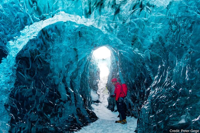 Iceland: See & Experience It ALL in 9 Days, 1st Class Custom Tours - Transportation and Accessibility