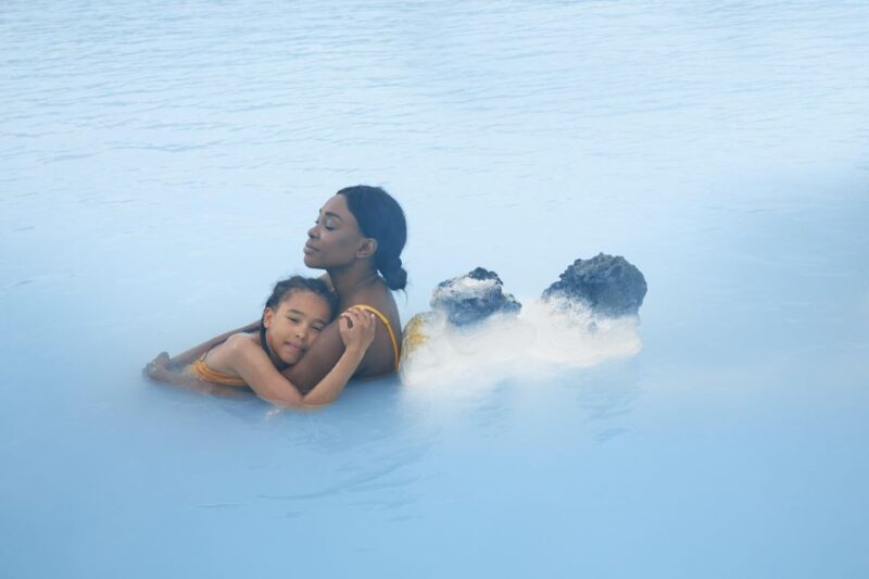 Iceland Stopover: Blue Lagoon Tour - Transportation Details
