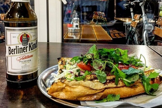Iconic Berlin Street Food Tour - 2,0 Hrs - Meeting Point and Start Time