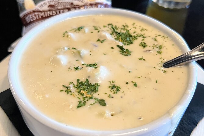 Iconic Boston Food Tasting and History Tour On the Freedom Trail - Iconic Boston Dishes