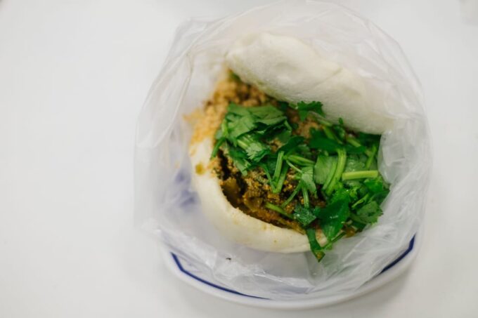 Iconic Food Tour: Local Street Food, Drinks & Sites - Frequently Asked Questions